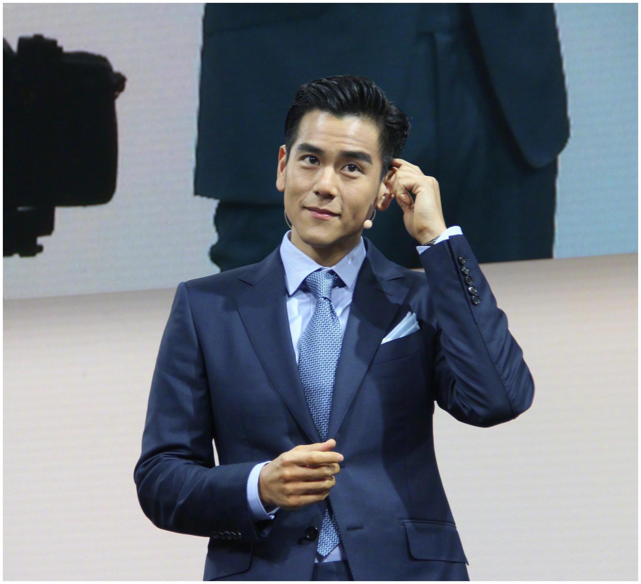 硬汉男星,帅起来也是荷尔蒙爆棚,魅力一点不逊于小鲜肉