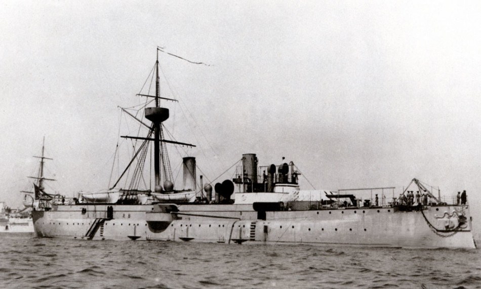 北洋水师军舰大全镇远号被俘邓世昌带领致远号所有船员殉国