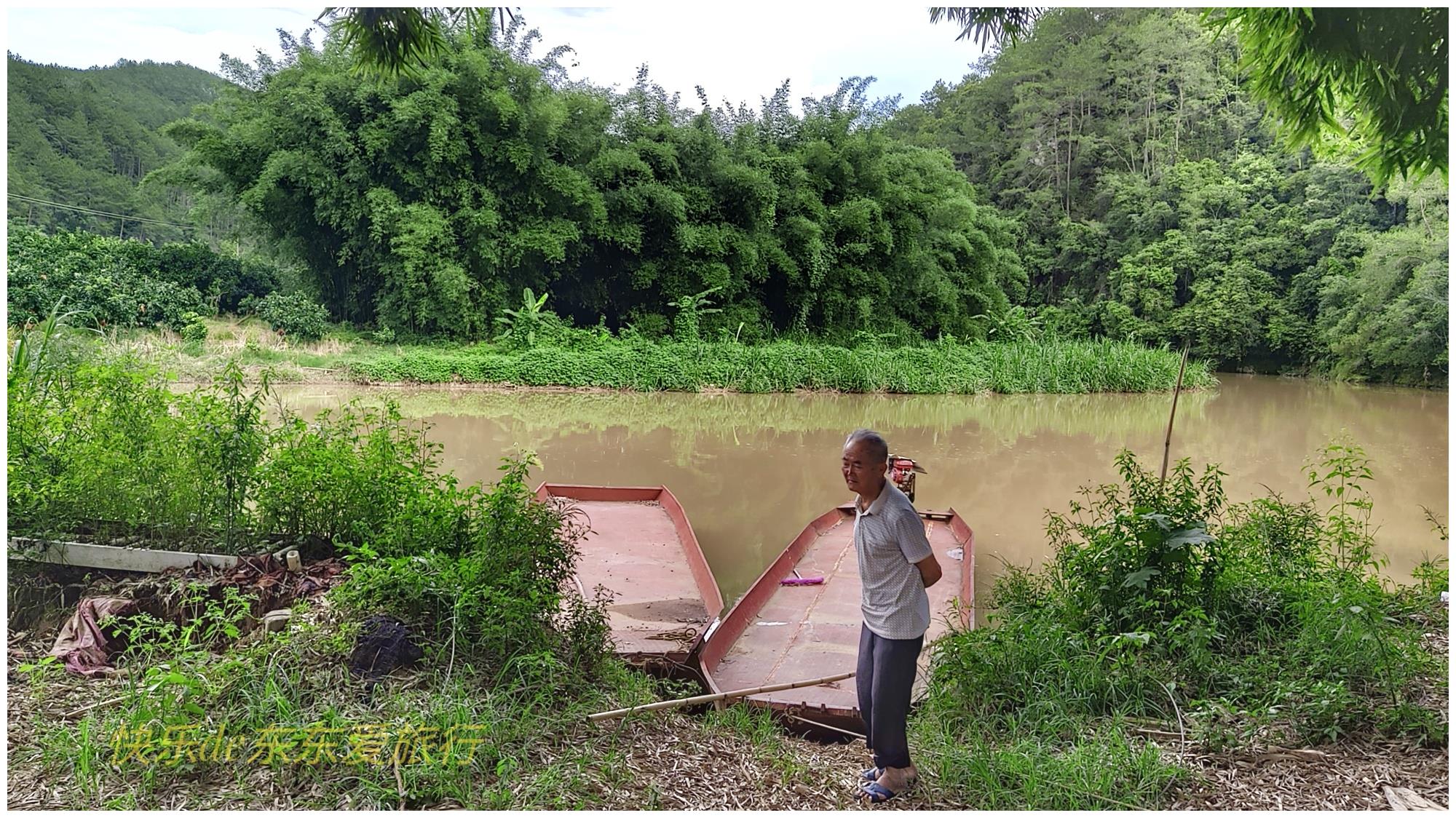 去显龙村寻古茶亭,80多岁廖伯带我看老祠堂,给我讲王志安的故事休闲区蓝鸢梦想 - Www.slyday.coM 去显龙村寻古茶亭,80多岁廖伯带我看老祠堂,给我讲王志安的故事休闲区蓝鸢梦想 - Www.slyday.coM