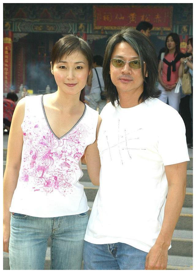 55岁尹天照罕见上节目长发依然锐气不减照顾患癌妻子隐退多年