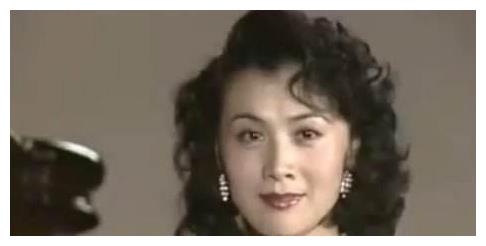 她是陈道明一生的痛,刚拿视后就查出癌症,为生子拒化疗41岁离世休闲区蓝鸢梦想 - Www.slyday.coM 她是陈道明一生的痛,刚拿视后就查出癌症,为生子拒化疗41岁离世休闲区蓝鸢梦想 - Www.slyday.coM