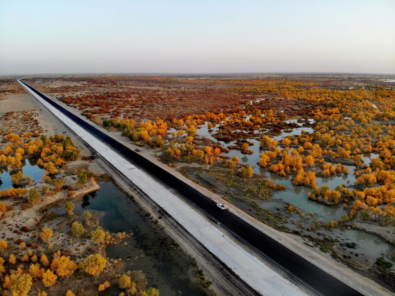 爱拼就会赢中交四航局争当新疆乌尉高速公路建设排头兵