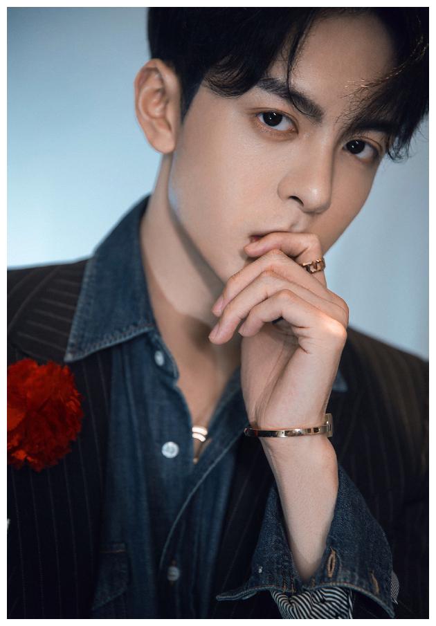 曾舜晞方否认与陈钰琪恋情:请勿信谣传谣造谣__财经头条