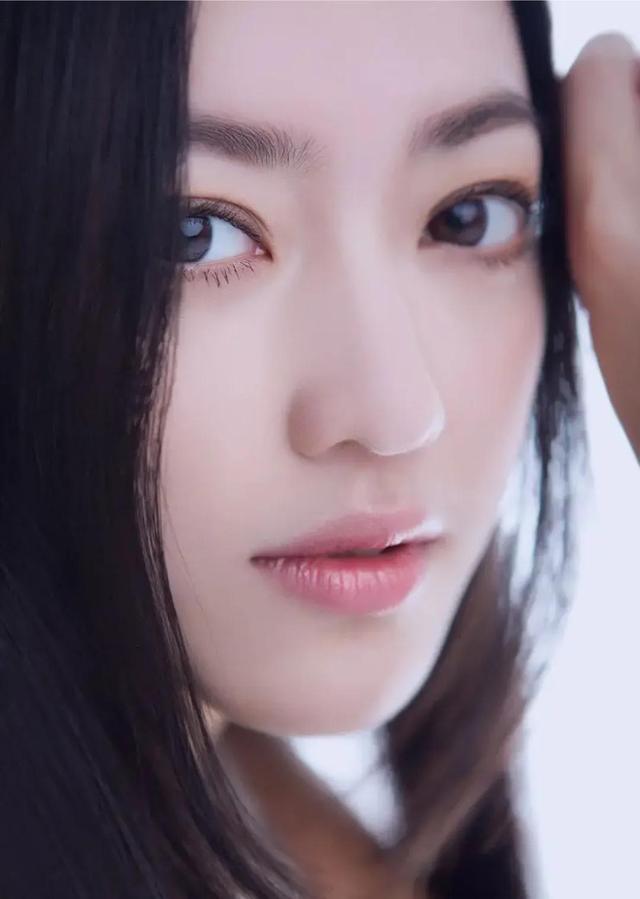 王语嫚清纯写真,优雅可人!_高清图集_新浪网