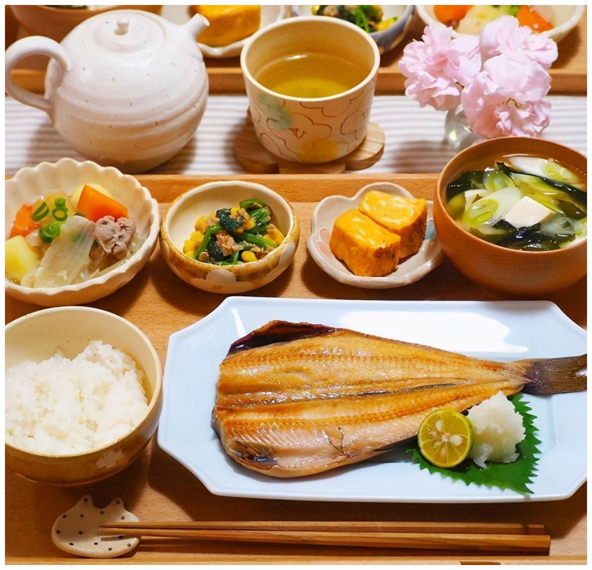 日本一主妇晒出"一日三餐",很多人羡慕,还表示想娶这样的老婆