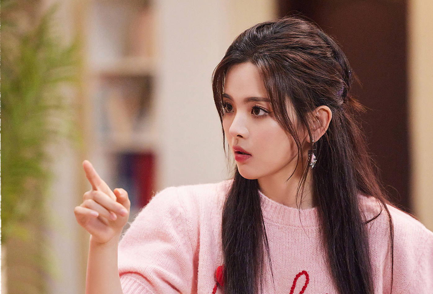 《开播!情景喜剧》杨超越组晋级总决赛,但明星素人恋,有待商榷休闲区蓝鸢梦想 - Www.slyday.coM 《开播!情景喜剧》杨超越组晋级总决赛,但明星素人恋,有待商榷休闲区蓝鸢梦想 - Www.slyday.coM