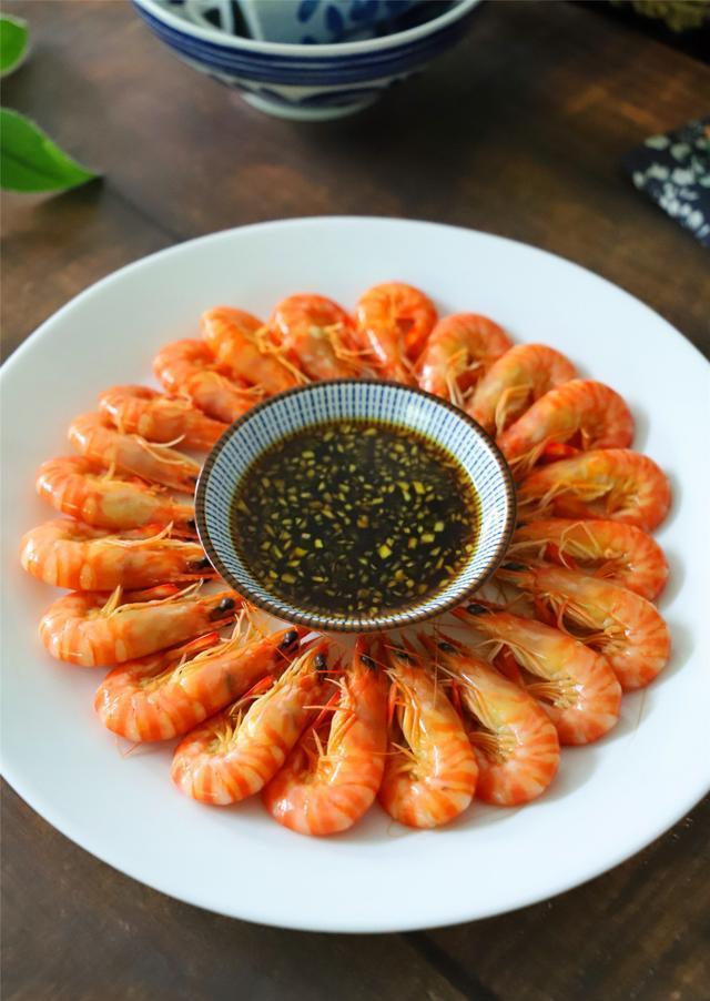 水煮大虾用冷水还是用开水教你正确做法虾肉又鲜又嫩