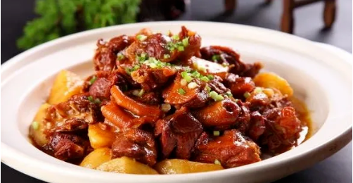 土豆炖大鹅的做法!|土豆|鹅|鹅肉_新浪新闻
