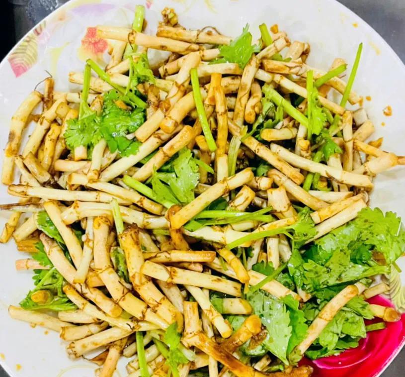 折耳根,今天你吃了没?休闲区蓝鸢梦想 - Www.slyday.coM 折耳根,今天你吃了没?休闲区蓝鸢梦想 - Www.slyday.coM