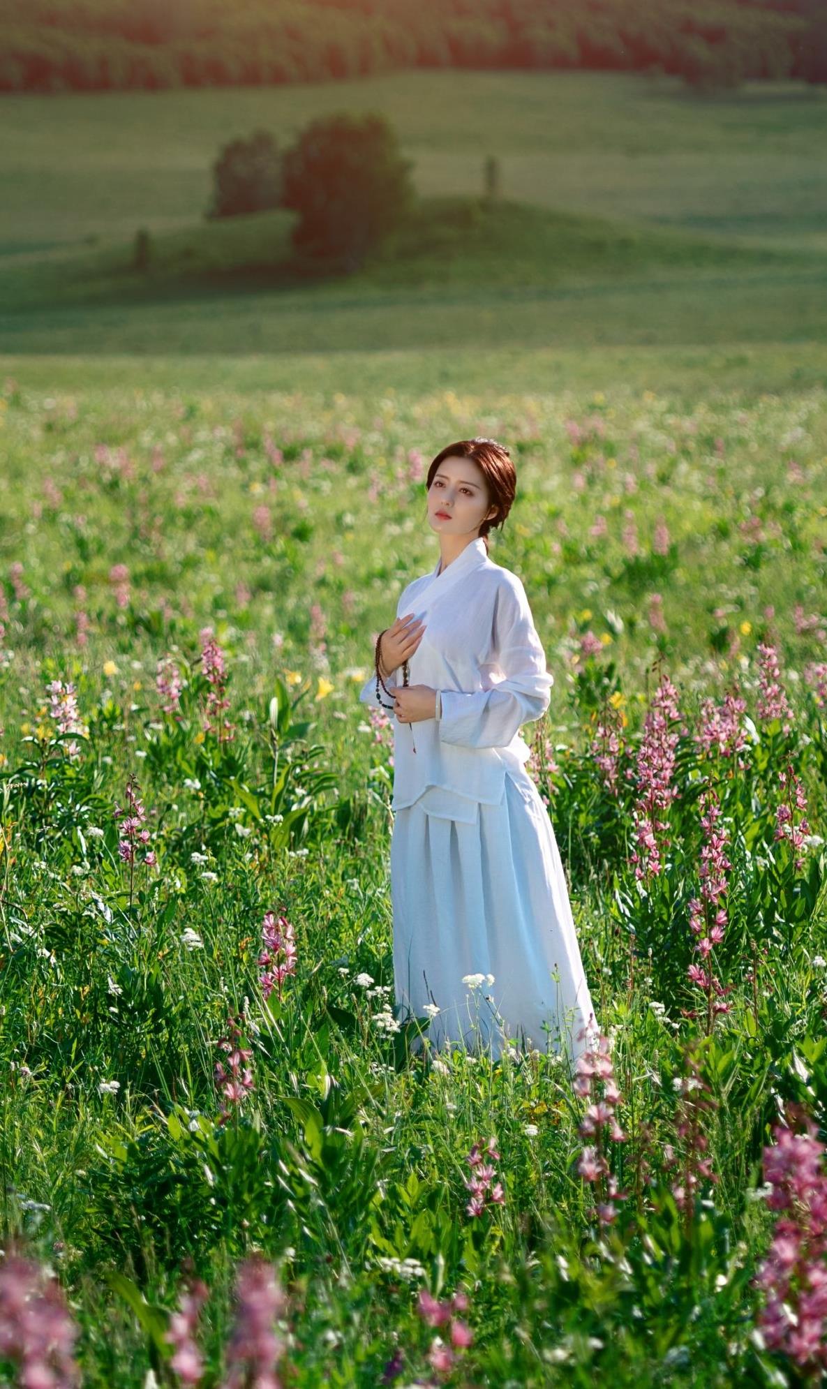 与其羡慕月亮的柔美,不如做个淡然的女子|月亮|海洋花园|香茶_新浪