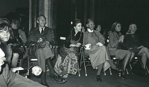 1975年<a href=