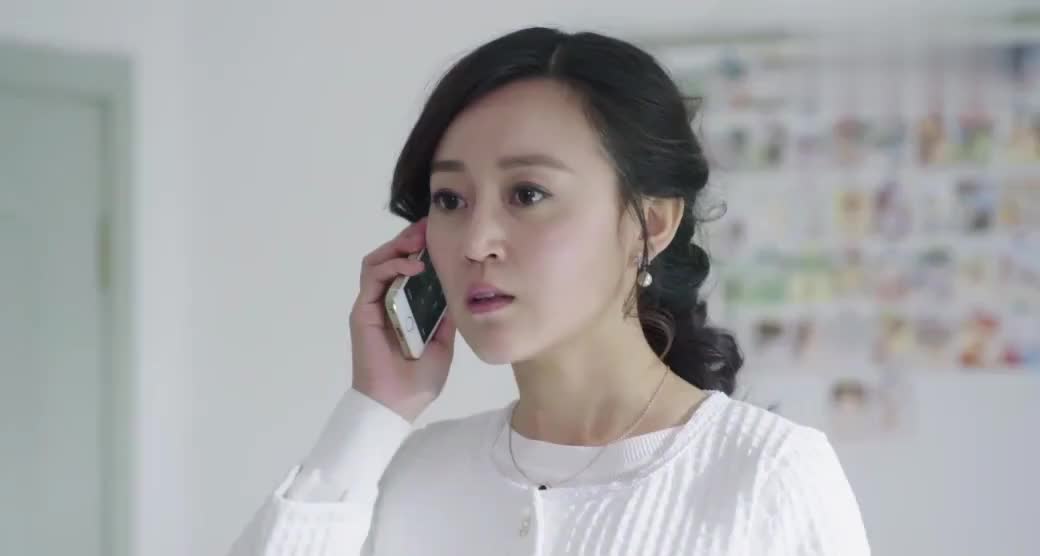 警花与警犬:林娇娇开车分心直接撞上大货车,被玻璃划得满脸血痕