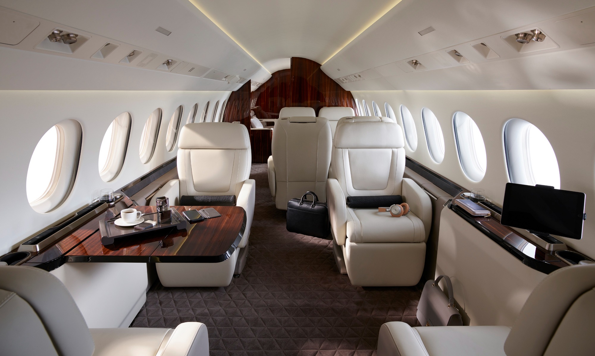 达索航空猎鹰8x公务机内饰,你更喜欢哪个区域