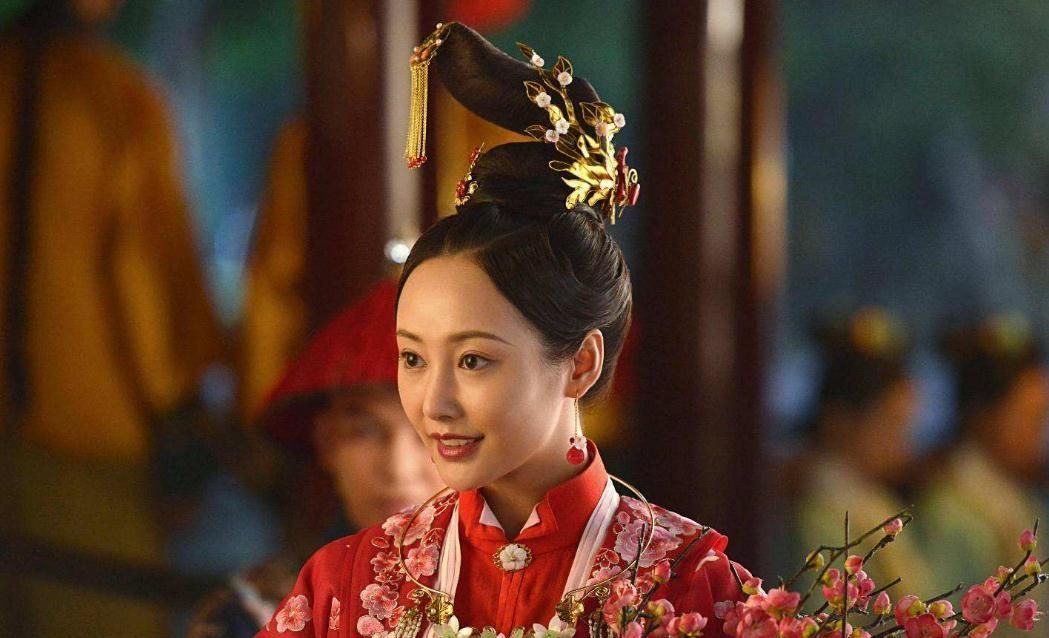 李纯的古装美照,她的古装造型艳若桃李,超级漂亮_高清图集_新浪网