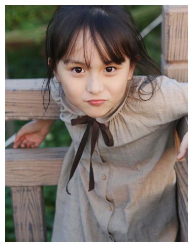 "3岁倾城,5岁倾国",因长相呆萌可爱备受关注,收获粉丝无数|刘楚恬