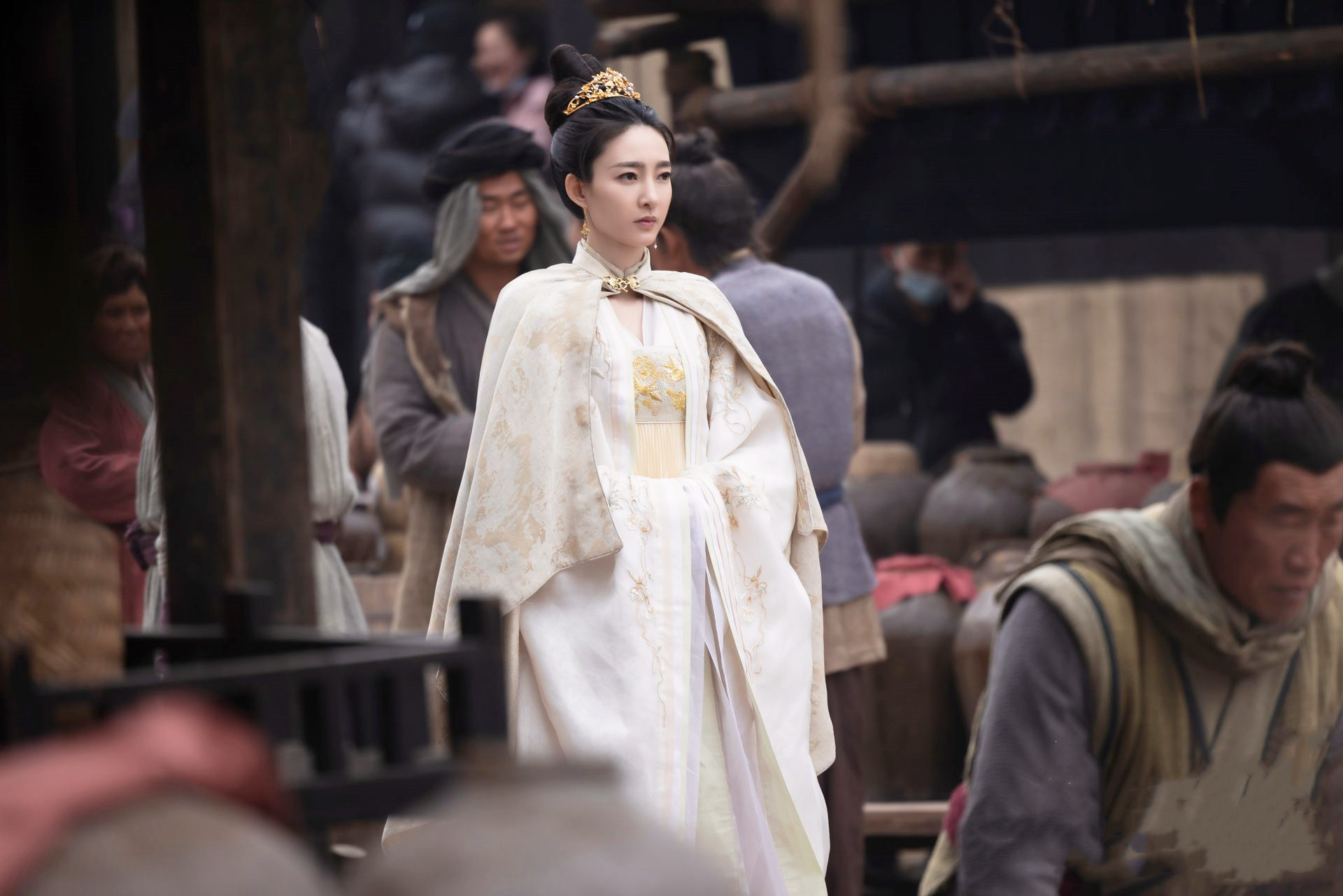 周一围和王丽坤的角色之间应该算得上是一见钟情,然而两人之间的感情