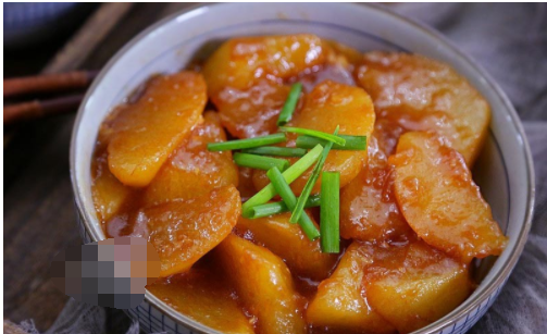两块钱的白萝卜这样炖,软糯入味,特别下饭,冬天吃最适合