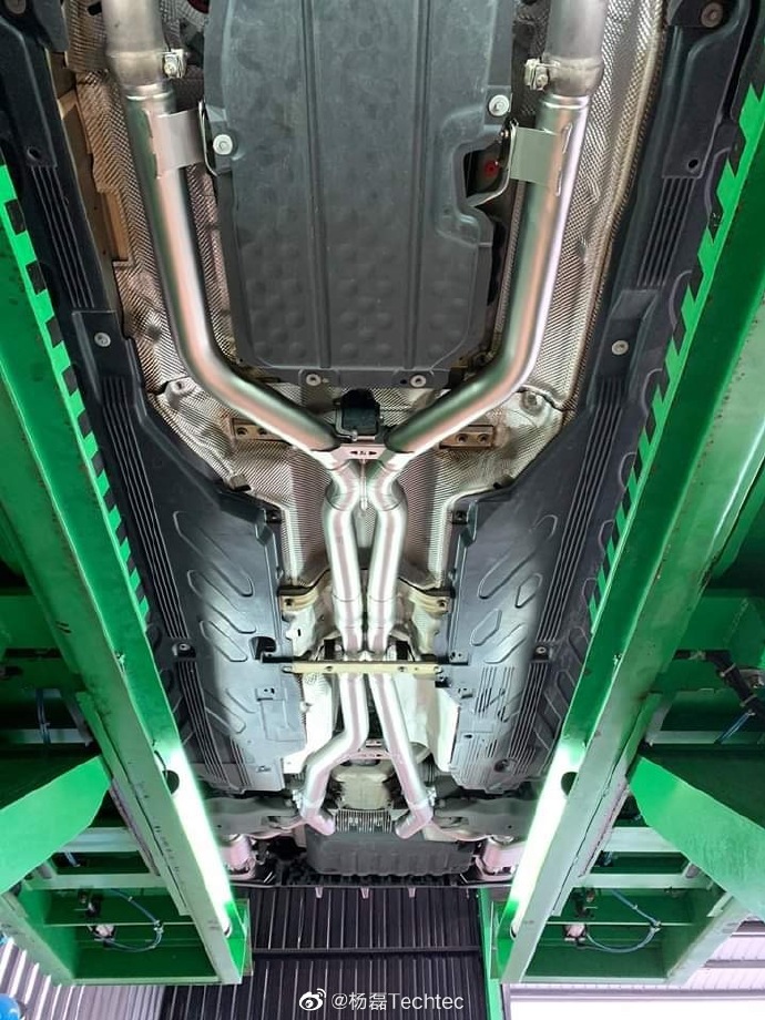 奔驰c63s amg改装akrapovic 德国techtec刷电脑刷ecu改装动力