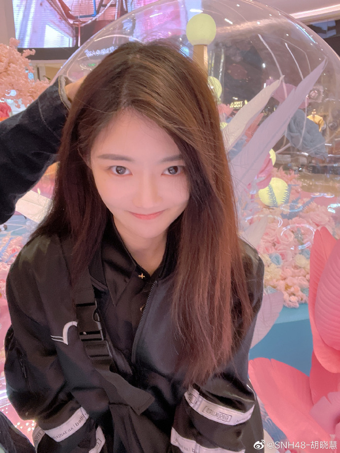 美女艺人snh48-胡晓慧迷人美照欣赏