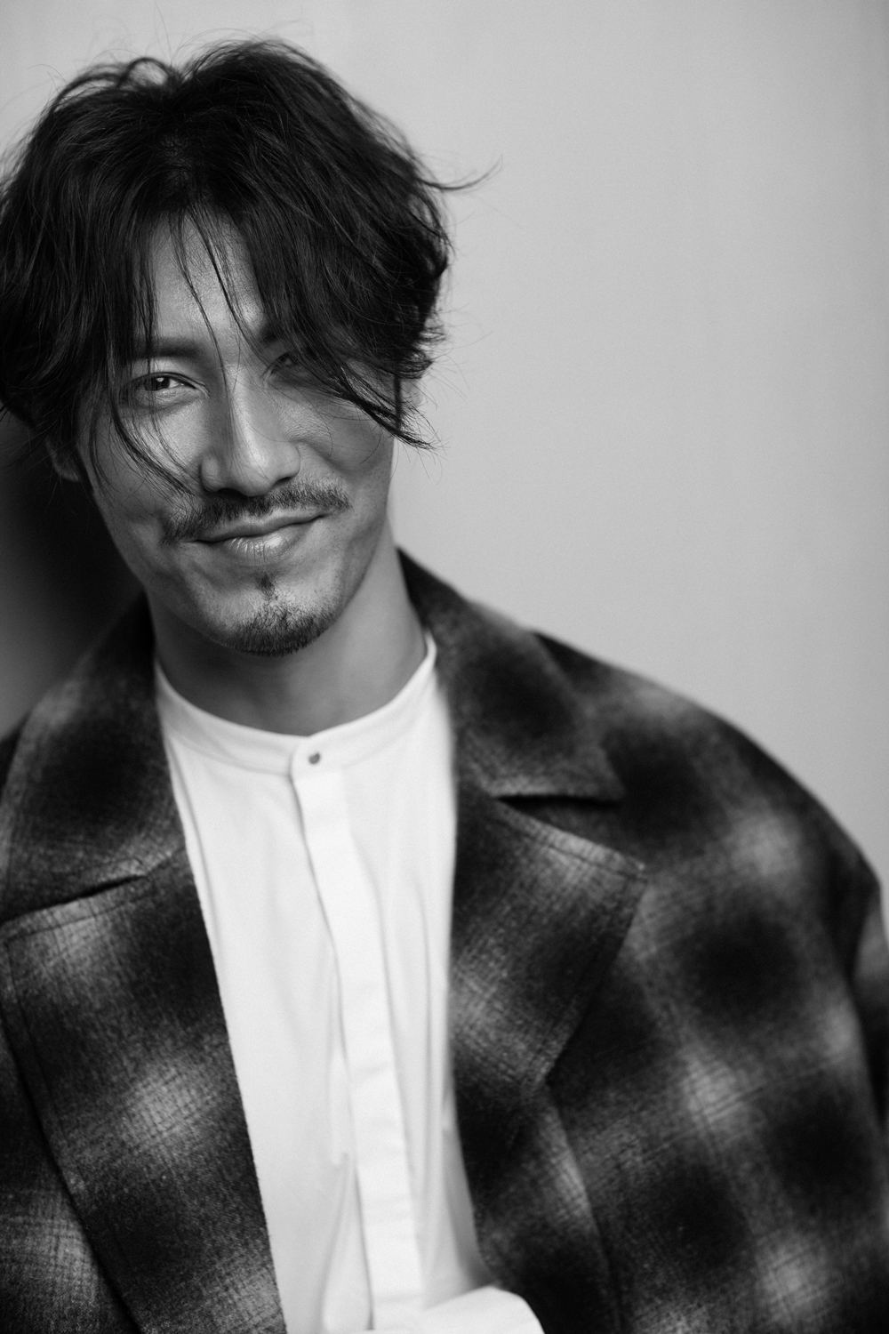 范奕泽初秋写真曝光 《重启之极海听雷》贰京获好评