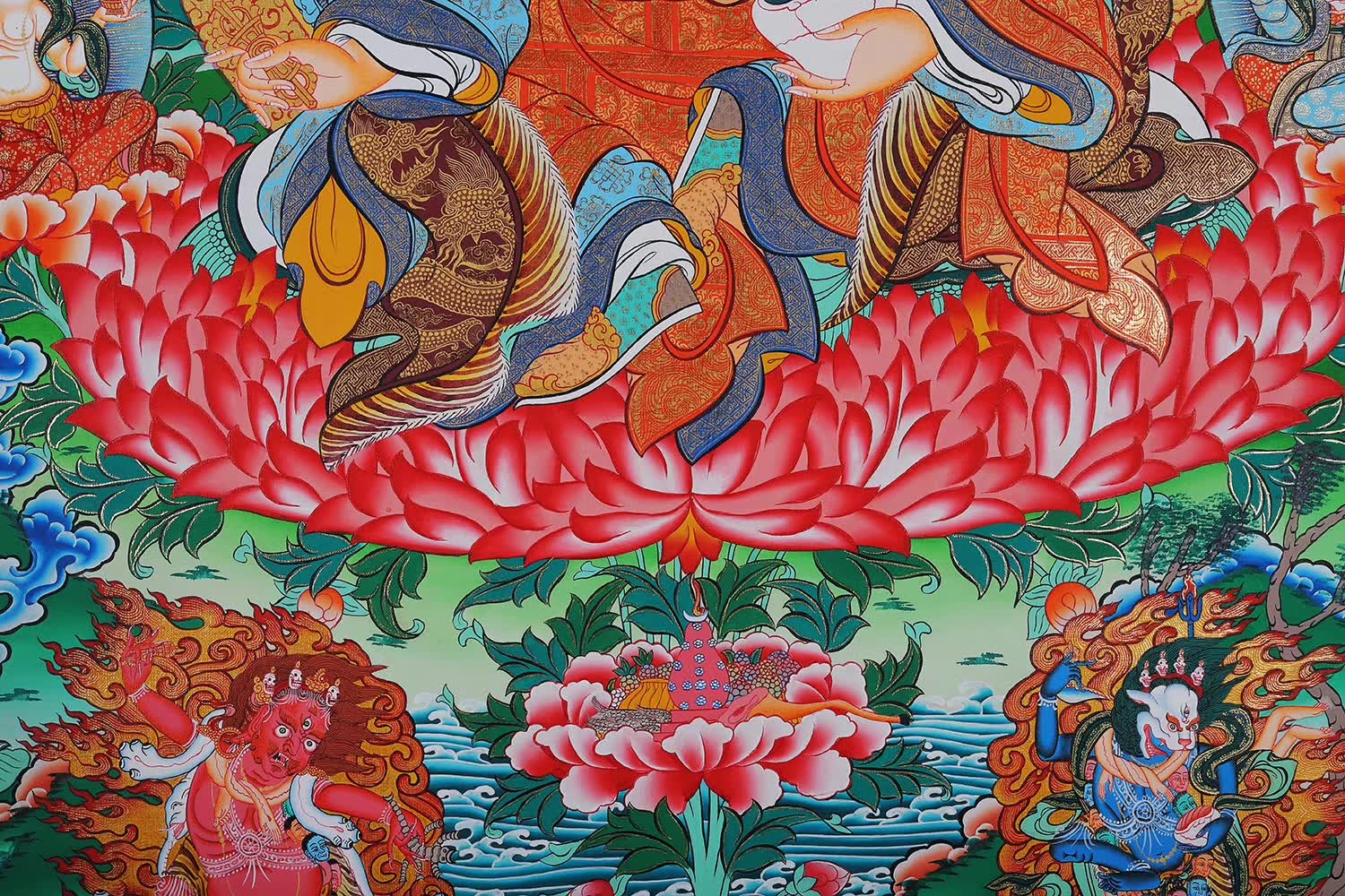 除了绘画唐卡,堆绣唐卡听过吗?