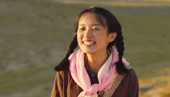 山海情中涌泉村姑娘麦苗偷偷离家出走想去外面打工挣钱