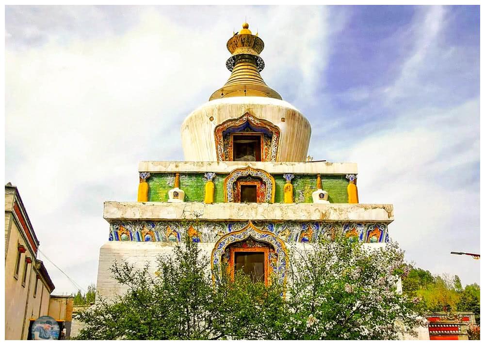 快要被淡忘的省会,古称青唐城盛产铠甲,如今适合生活但超小名气