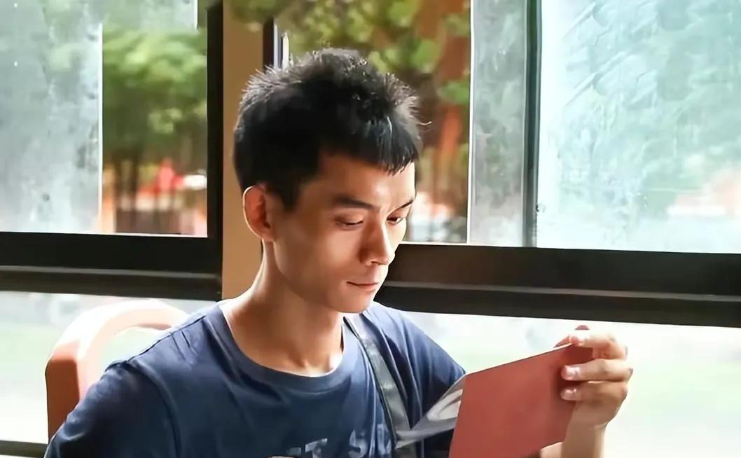 “高考钉子户”唐尚珺:复读13年只为上清华,34岁的他还要再战休闲区蓝鸢梦想 - Www.slyday.coM “高考钉子户”唐尚珺:复读13年只为上清华,34岁的他还要再战休闲区蓝鸢梦想 - Www.slyday.coM