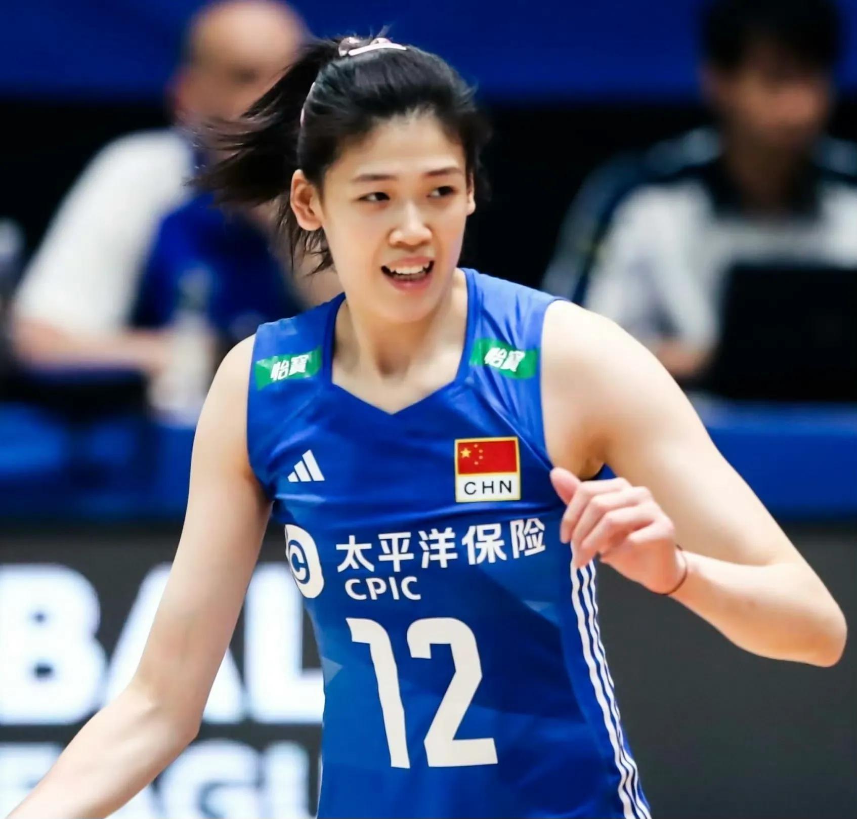 从天才少女到中国女排中流砥柱！李盈莹出道7年后终于留洋