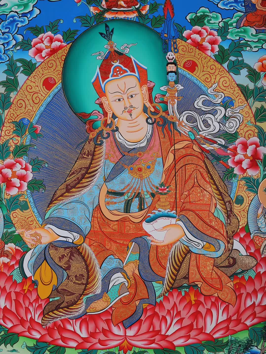 除了绘画唐卡,堆绣唐卡听过吗?