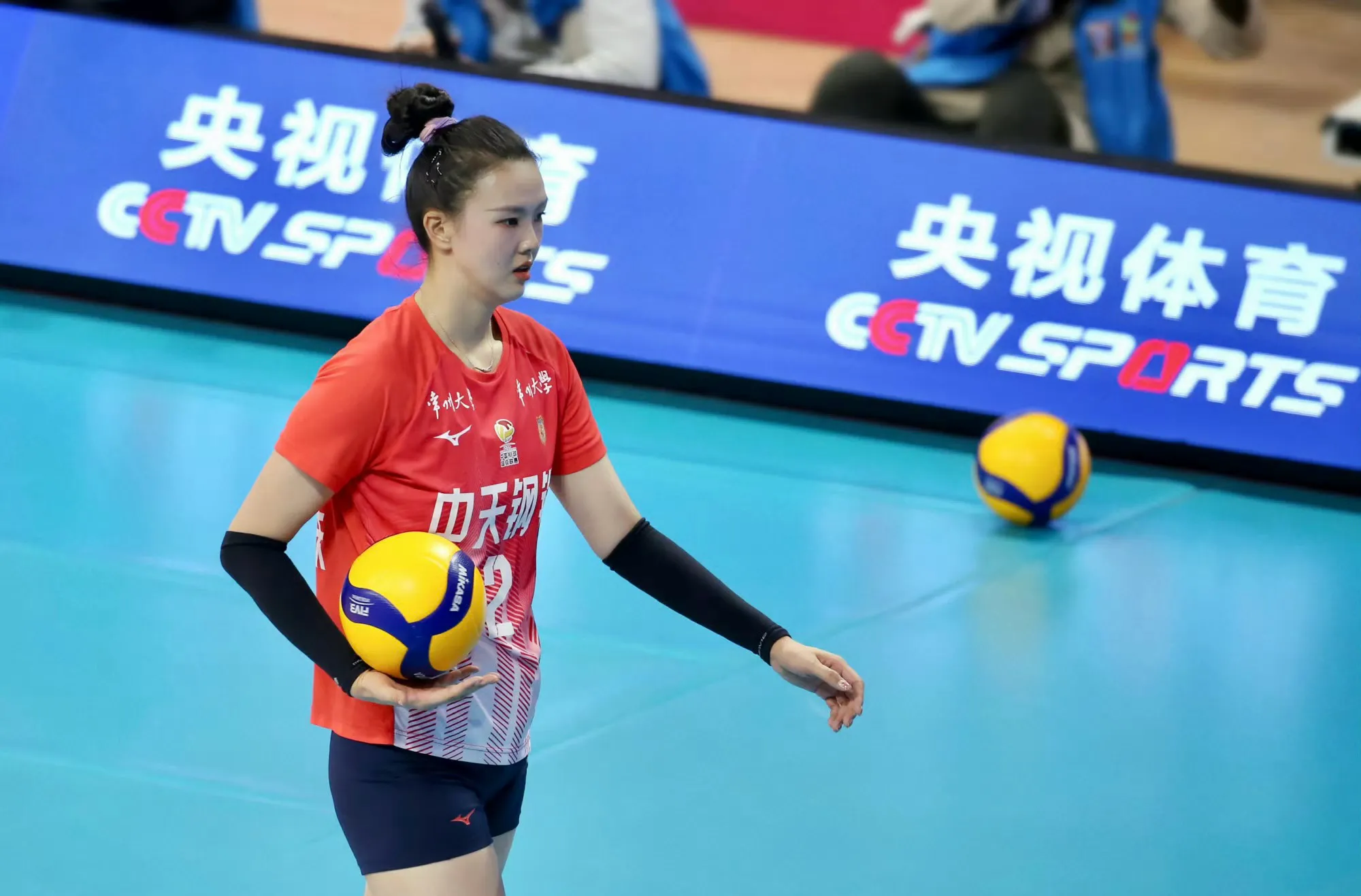 以亚锦赛为起点，全运冠军为终点！张常宁陪伴女排十几年，终落幕