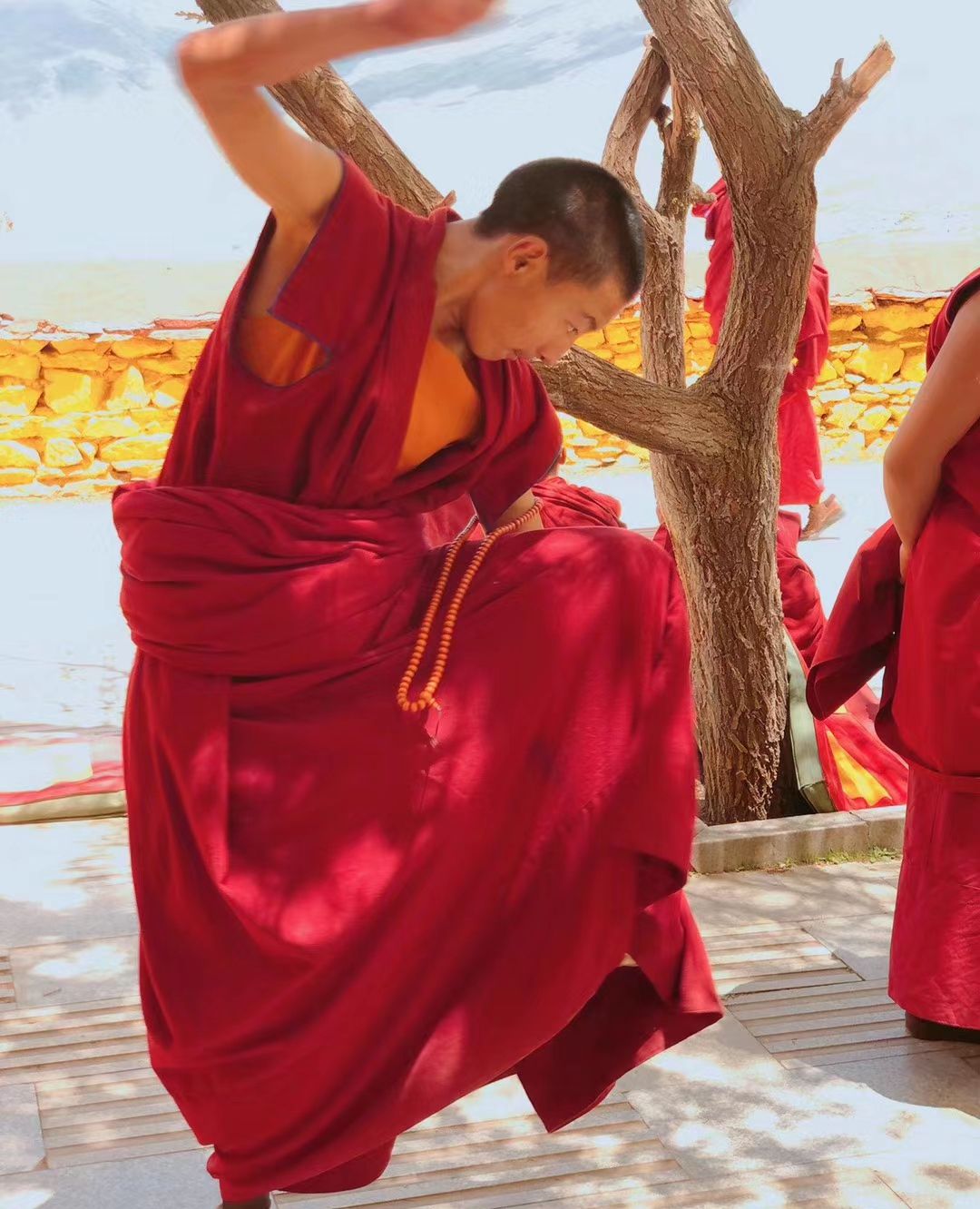 西藏喇嘛辩经之拉萨甘丹寺