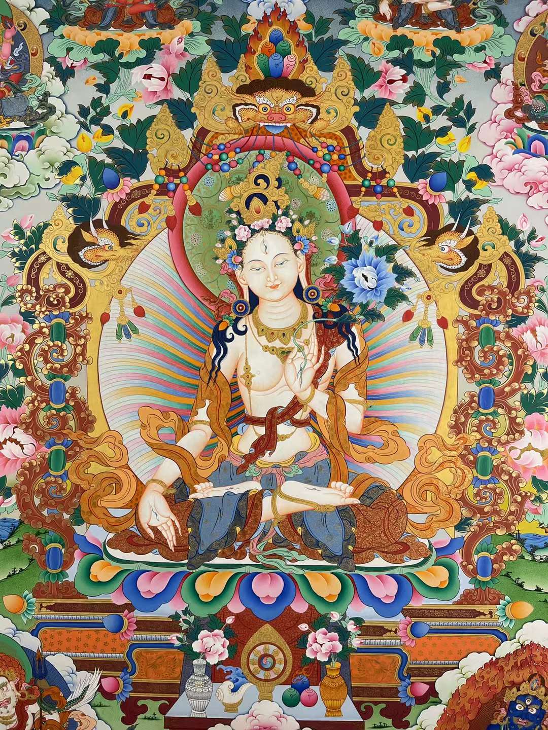 布达拉宫中那些上千年的唐卡