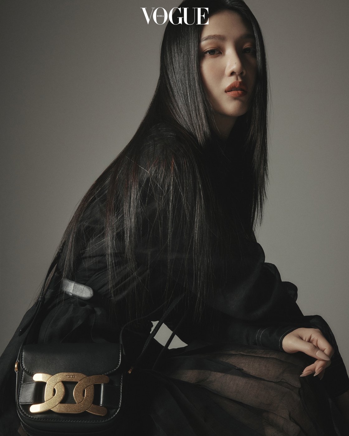 redvelvet成员joy《vogue》杂志写真风格大气
