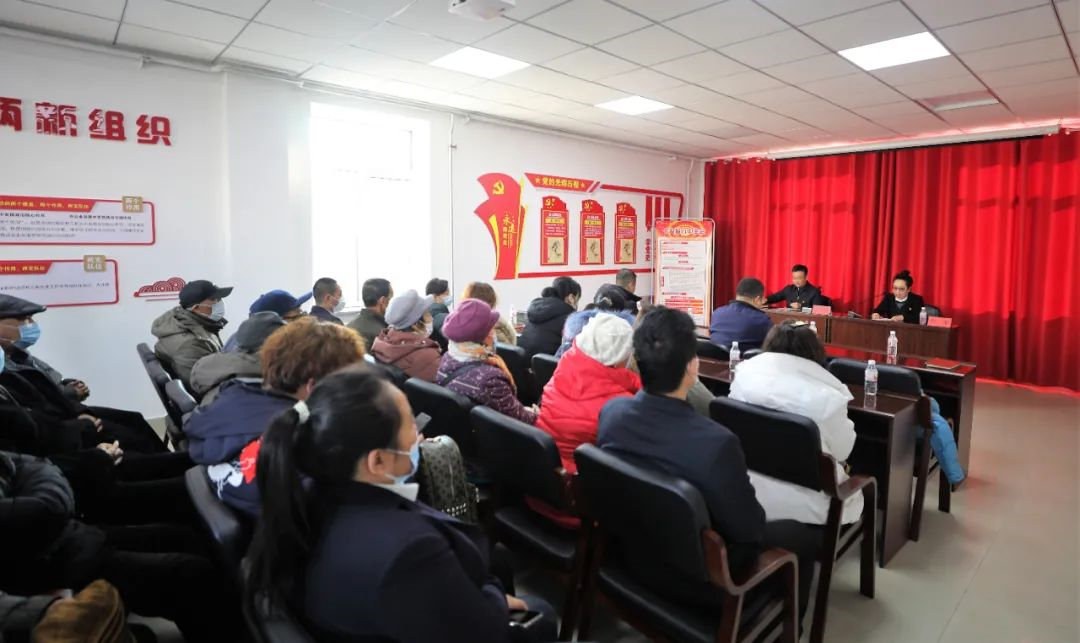 刘为东到李石街道康宁社区宣讲党的十九届六中全会精神