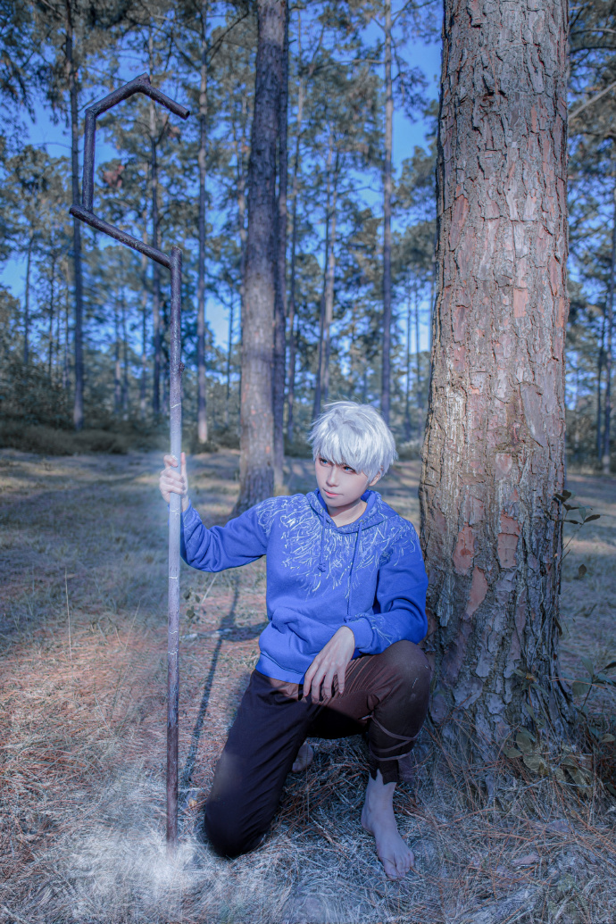 《守护者联盟》杰克冻人cosplay|守护者联盟|折扇|饮冰_新浪新闻