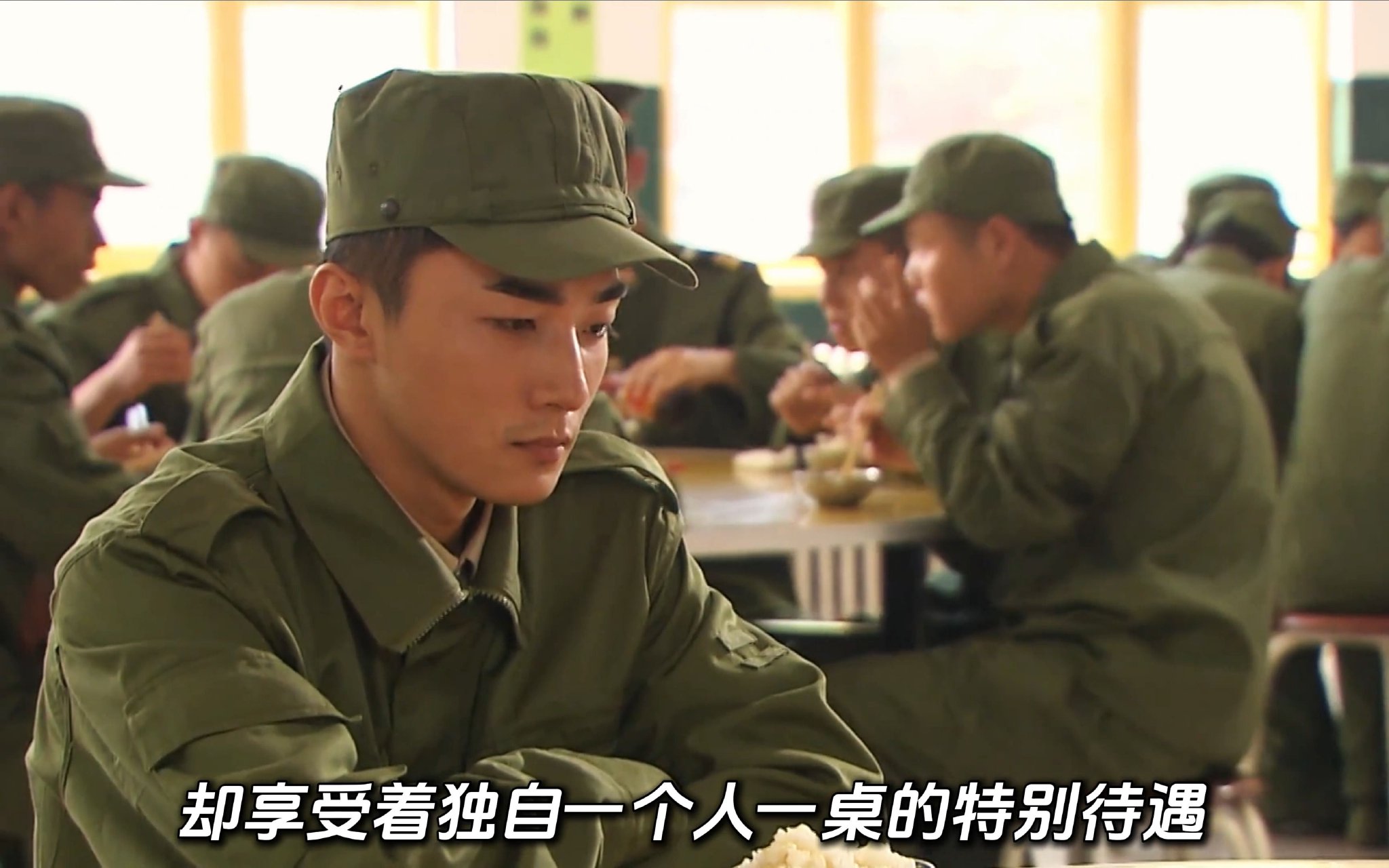 农村兵入伍后被查出肝炎，怎料却遭到部队开除，他的梦想彻底破灭