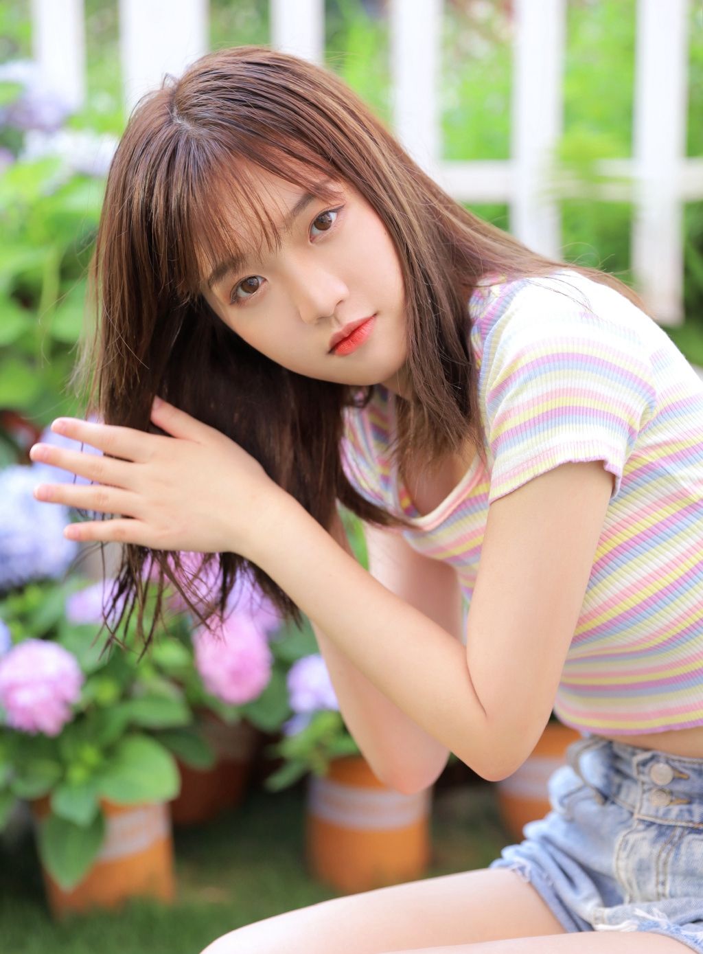 邻家女孩夏日清凉写真,一脸的胶原蛋白_高清图集_新浪网