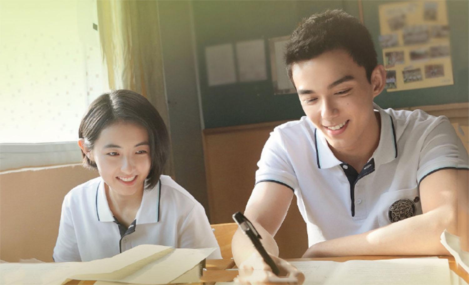 合唱《盛夏光年》太好听了,网友:磕到了!