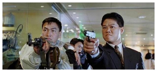 越南地区发生战争,使大批的越南人也不得不漂洋过海来到北美地区避难