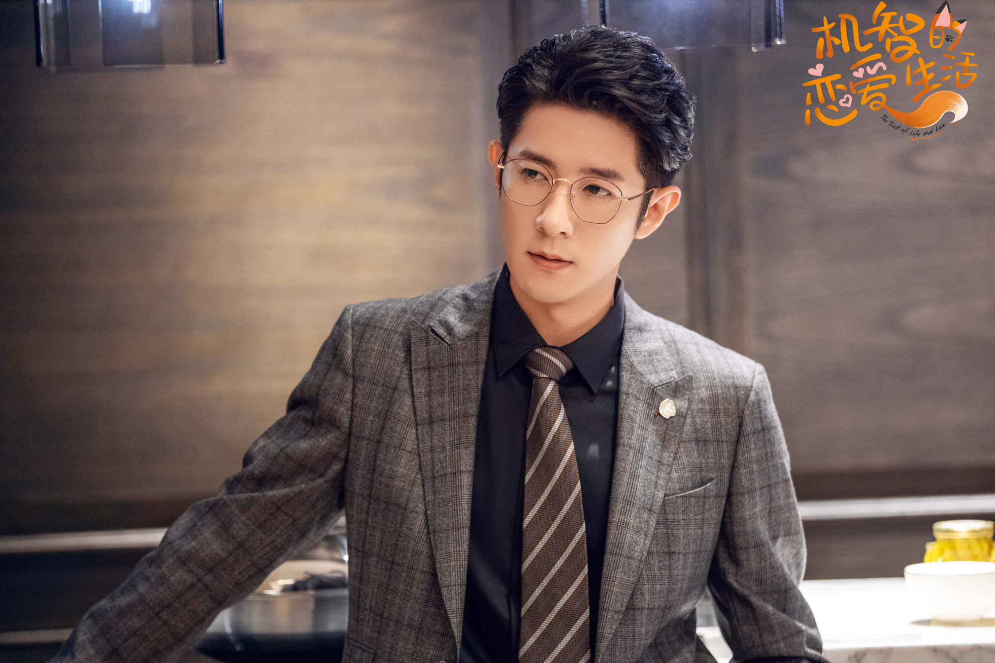 季肖冰出道多年,参与过多部优质影视剧的拍摄,通过细腻的表演和真诚的