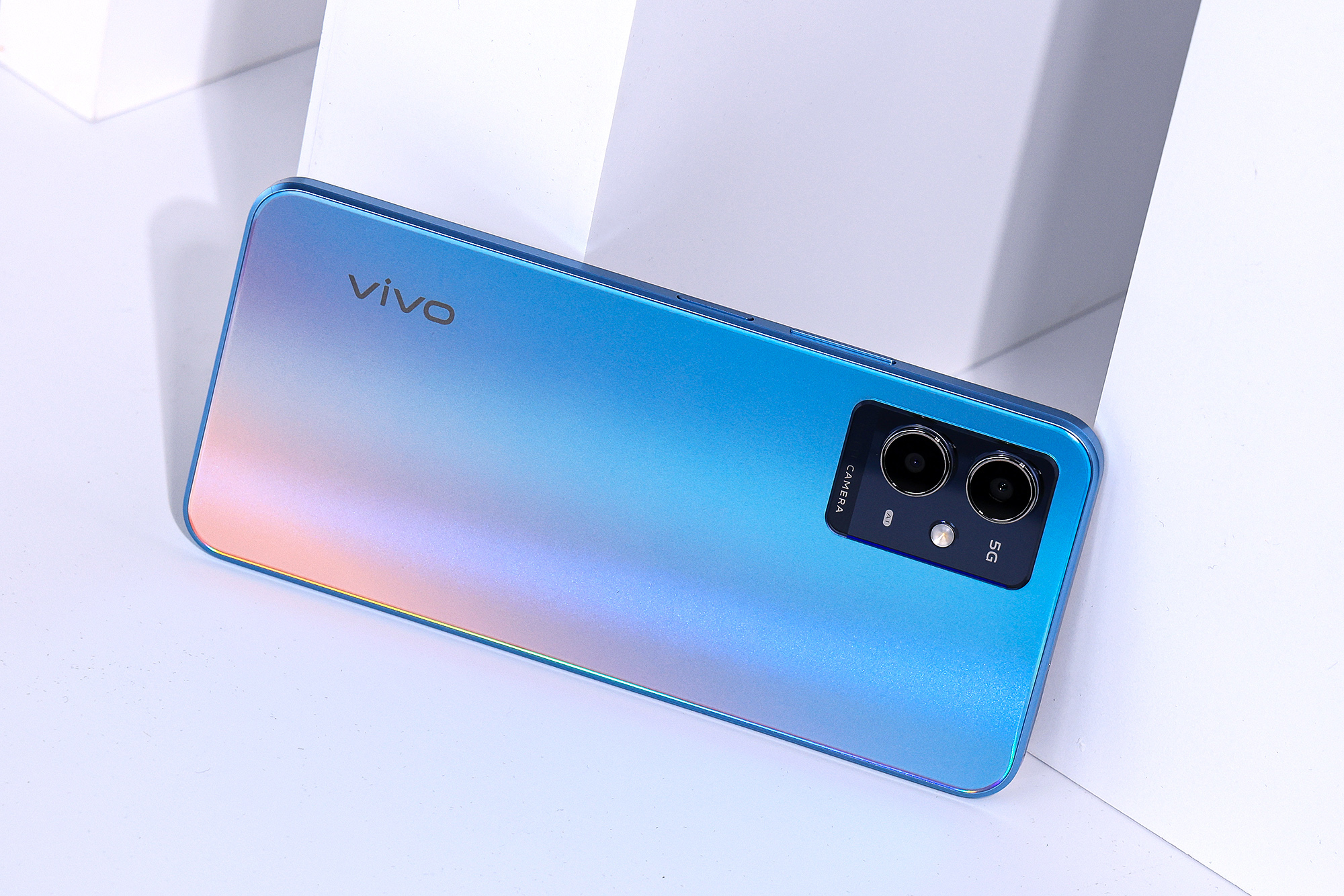 大容量电池与轻薄机身兼具vivoy33s手机图赏