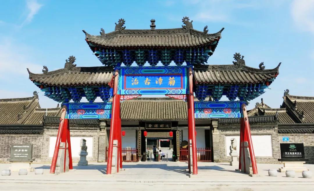 河南内乡县衙博物馆:县衙的门