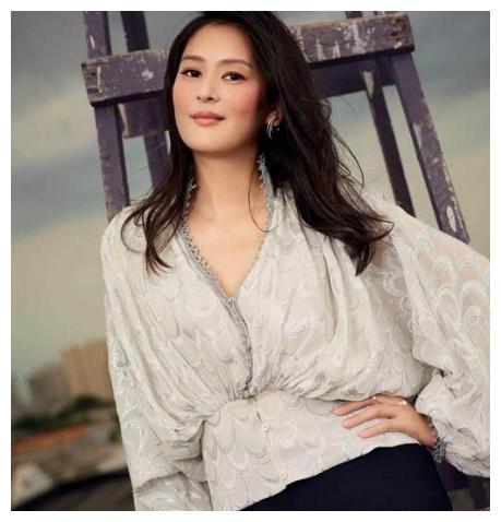 节目上做情感专家的黄澜私下却和丈夫离婚网友太可笑