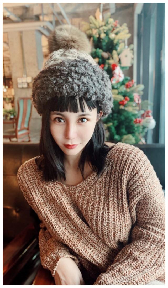 10年前“宁在宝马里哭,不在单车后笑”的马诺,现在坐上宝马没?__财经头条