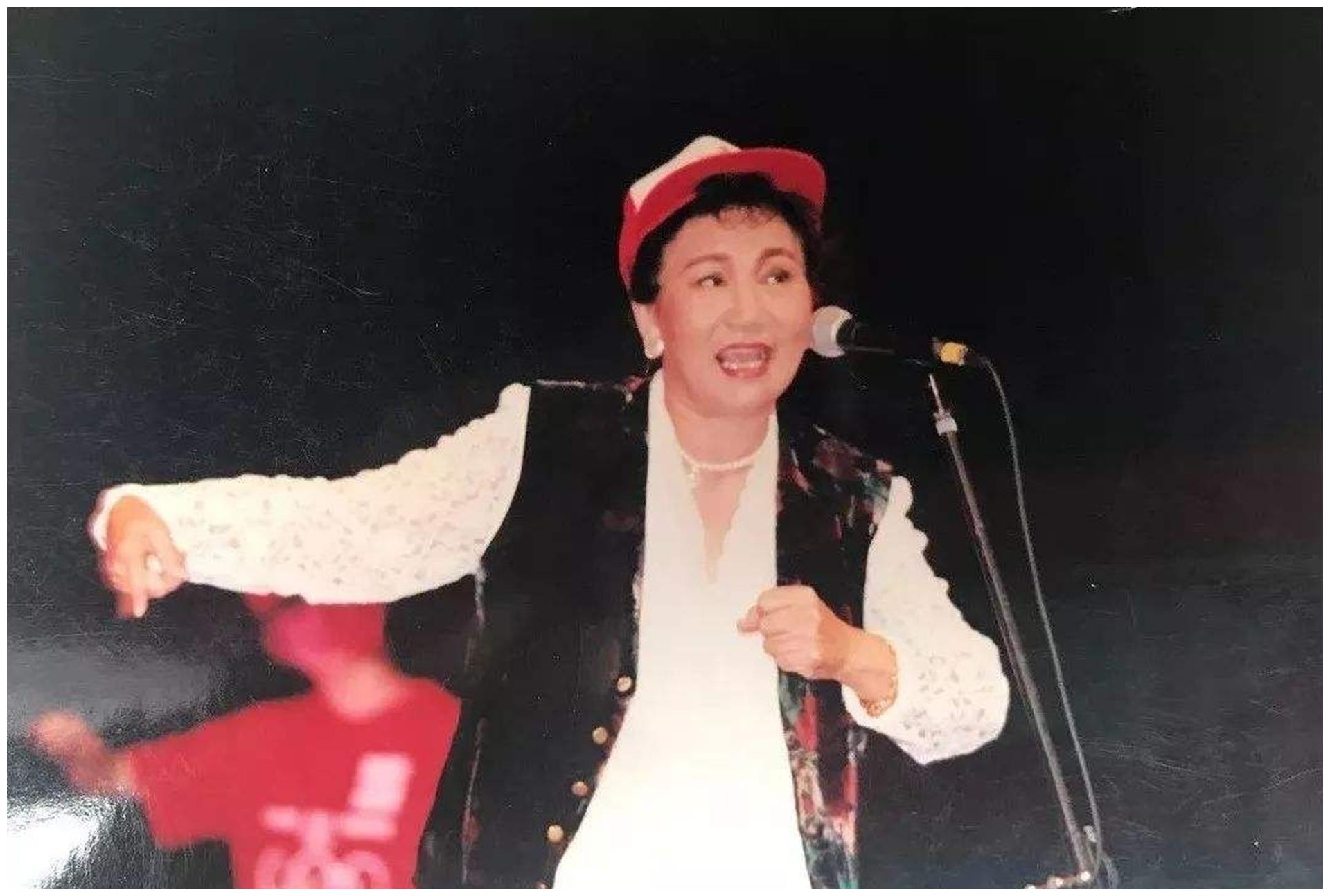 赵丽蓉春晚最后一个小品老将出马是绝唱之作也是争议之作