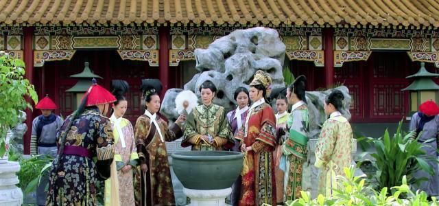 甄嬛传太后为何让叶澜依住春禧殿皇后的小计俩瞒不过她