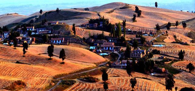 我国煤炭储量最大的县城:保守估计有2千亿吨,一人能分6亿人民币休闲区蓝鸢梦想 - Www.slyday.coM 我国煤炭储量最大的县城:保守估计有2千亿吨,一人能分6亿人民币休闲区蓝鸢梦想 - Www.slyday.coM