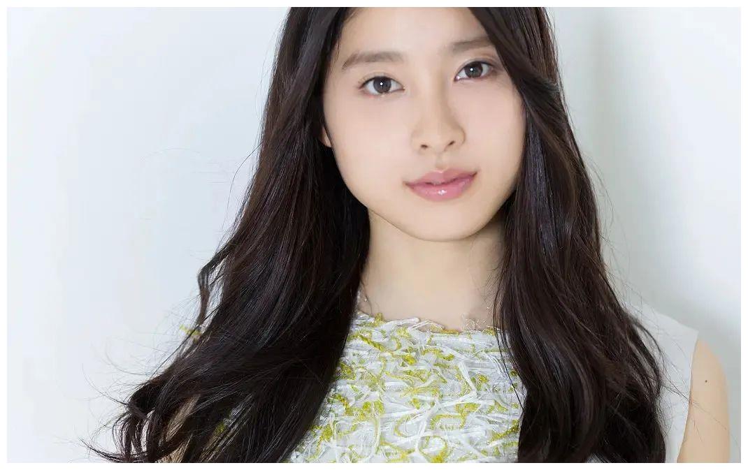 土屋太凤的照片精选