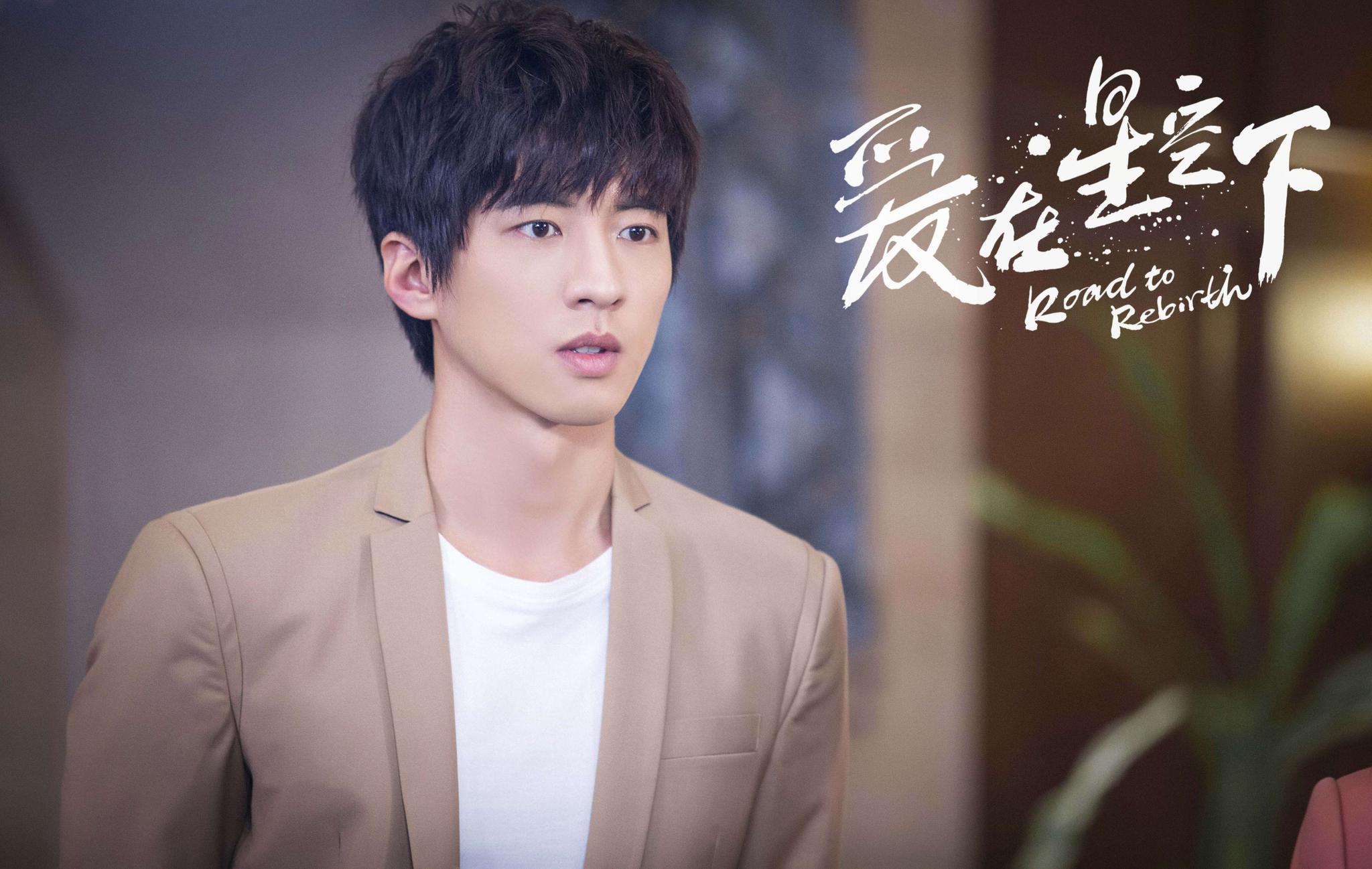 正文  剧中像朱莉,齐悦这些缺乏机会的角色,注定在追逐梦想的道路上走